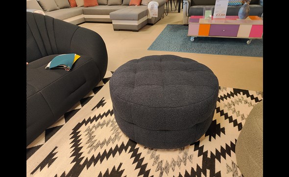 Outlet-Bertrix-2023-09-Thelma-7250-POUF