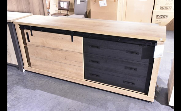 Outlet-Dottignies-2024-03-Dakota-dressoir