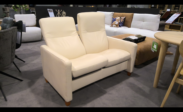 Outlet-Ypres-2024-10-Stressless-canape2places-