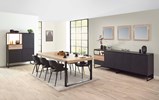 Salle-a-manger-Portofino-decor-noir-vieux-chene-K616-buffet-242cm-bar-121cm-table-225cm-miroir-chaises-flower-Evan